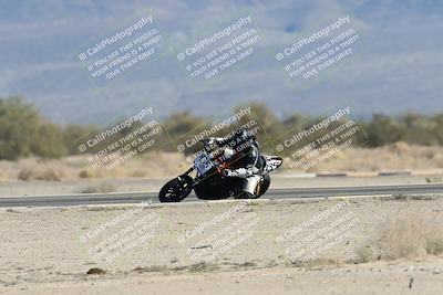 media/Dec-07-2025-CVMA (Sun) [[3e7d2de5dc]]/Race 5-Formula UL-CVMA Hooligans-American Thunder/